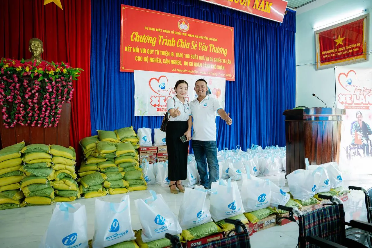 Biểu tượng mạng xã hội u888 vip