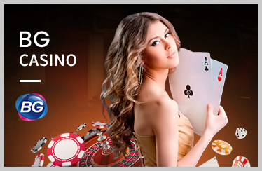 Người chia bài trực tiếp và bàn quay Roulette trong môi trường sòng bạc ảo.